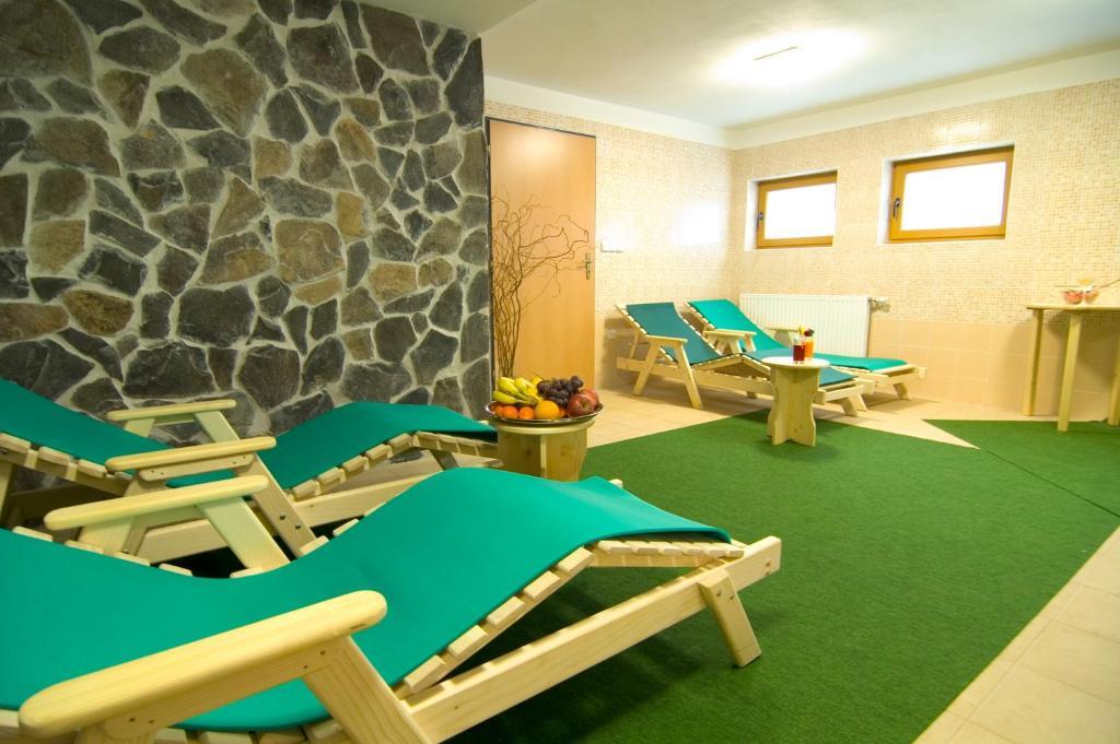 Hotel Boboty 3*