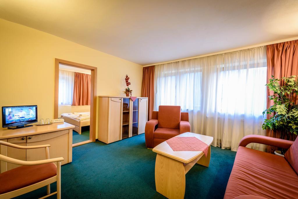Boboty Hotel 3*